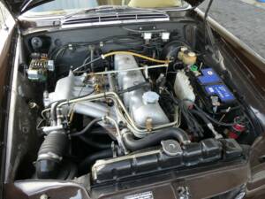 Image 15/21 of Mercedes-Benz 280 SE (1969)
