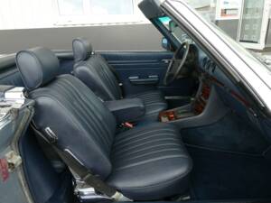 Bild 13/29 von Mercedes-Benz 380 SL (1983)