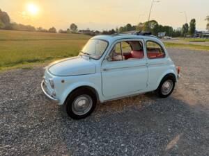 Image 44/63 de FIAT 500 D (1964)