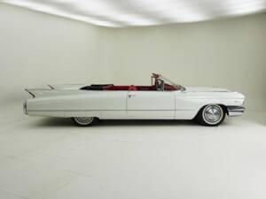 Image 9/15 of Cadillac 62 Convertible (1960)