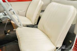 Image 14/19 of Volkswagen Karmann Ghia 1200 (1963)