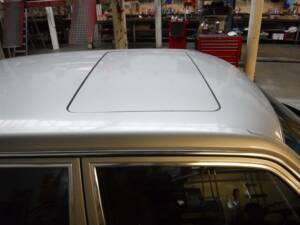 Image 8/31 de Mercedes-Benz 420 SEL (1986)