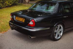 Bild 43/47 von Jaguar XJR (2006)