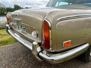 Afbeelding 10/56 van Bentley T 1 (1969)