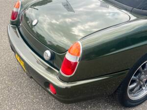 Bild 21/41 von MG RV8 (1994)