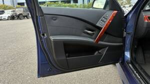 Immagine 15/62 di ALPINA B5 (2007)