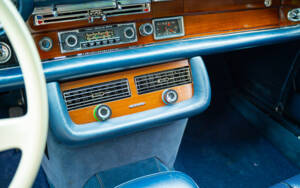 Bild 38/47 von Mercedes-Benz 280 SE (1969)