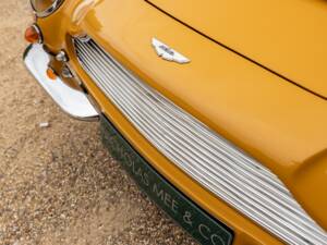 Bild 27/62 von Aston Martin DB 6 Mk II (1970)