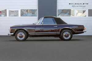 Image 5/33 de Mercedes-Benz 280 SL (1969)