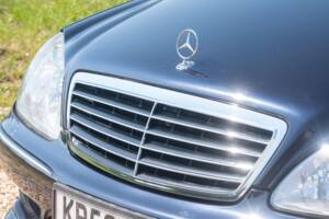 Immagine 29/50 di Mercedes-Benz S 55 AMG (2002)