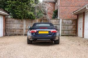Image 29/32 de Jaguar XK 4.2 (2008)