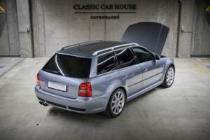 Imagen 10/100 de Audi RS4 Avant (2001)