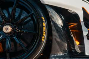 Image 23/24 of McLaren Senna GTR (2019)