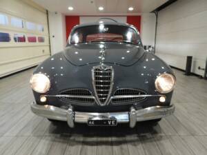 Image 12/15 of Alfa Romeo 2000 Spider (1958)