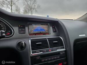 Image 27/50 of Audi Q7 4.2 FSI quattro (2006)