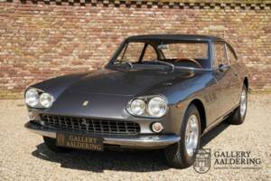 Imagen 17/50 de Ferrari 330 GT 2+2 (1965)