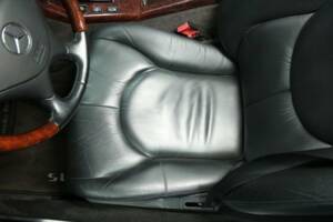 Image 12/30 de Mercedes-Benz SL 600 (2001)