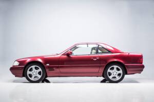 Image 9/45 of Mercedes-Benz SL 280 "Final Edition" (2001)