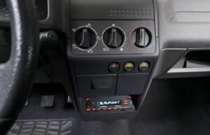 Imagen 13/28 de Peugeot 205 GTi 1.9 (1991)