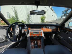 Imagen 5/12 de Daimler Double Six (1992)