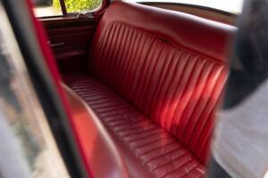 Image 50/50 of Jaguar Mk II 2.4 (1967)