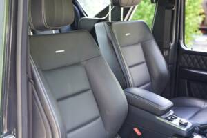 Image 13/18 de Mercedes-Benz G 500 Final Edition 200 (2014)