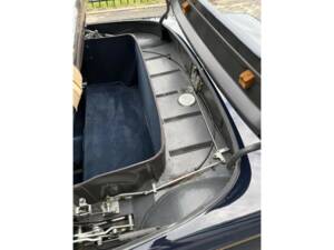 Image 25/50 of Mercedes-Benz 560 SL (1986)