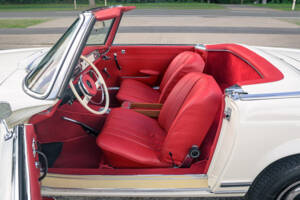 Image 31/60 de Mercedes-Benz 230 SL (1967)