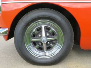 Afbeelding 18/18 van MG MGB GT (1972)