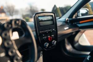 Image 18/24 of McLaren Senna GTR (2019)