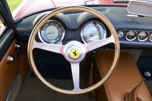 Bild 19/50 von Ferrari 250 GTE (1962)