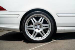 Bild 15/41 von Mercedes-Benz CL 500 (2000)