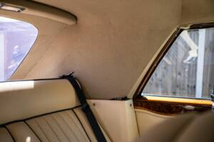 Image 22/47 of Bentley Continental (1987)