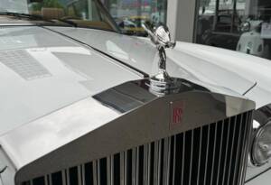 Image 8/21 of Rolls-Royce Corniche S (1995)