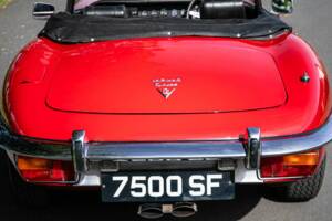Bild 28/36 von Jaguar E-Type V12 (1973)