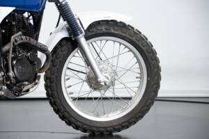 Bild 8/50 von Yamaha DUMMY (1995)