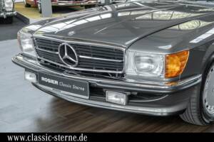 Immagine 10/15 di Mercedes-Benz 560 SL (1987)