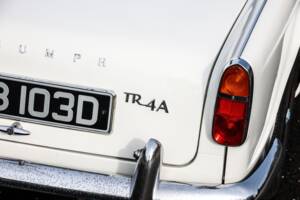 Image 23/42 of Triumph TR 4A (1966)