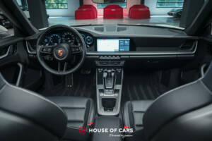 Immagine 15/23 di Porsche 911 Carrera (2019)