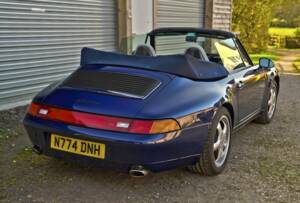 Immagine 8/50 di Porsche 911 Carrera (1996)