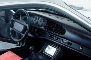 Imagen 33/43 de Porsche 944 S (1988)