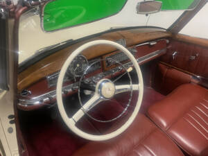 Image 13/24 of Mercedes-Benz 300 Cabriolet D (1952)