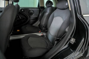 Image 40/50 of Mini One Countryman (2011)