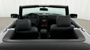 Immagine 22/58 di Mercedes-Benz 560 SL (1989)