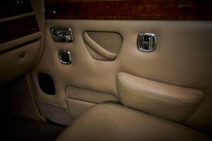Imagen 63/100 de Rolls-Royce Silver Shadow II (1980)