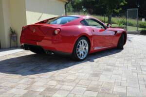 Image 8/33 de Ferrari 599 GTB Fiorano (2008)