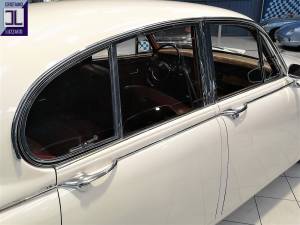 Bild 16/50 von Jaguar Mk II 3.8 (1963)