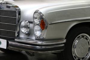Imagen 14/38 de Mercedes-Benz 300 SEL 3.5 (1970)