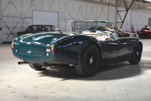 Image 5/39 of Hawk Cobra 289 (1968)