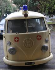 Image 1/31 of Volkswagen T1 minibus (1962)